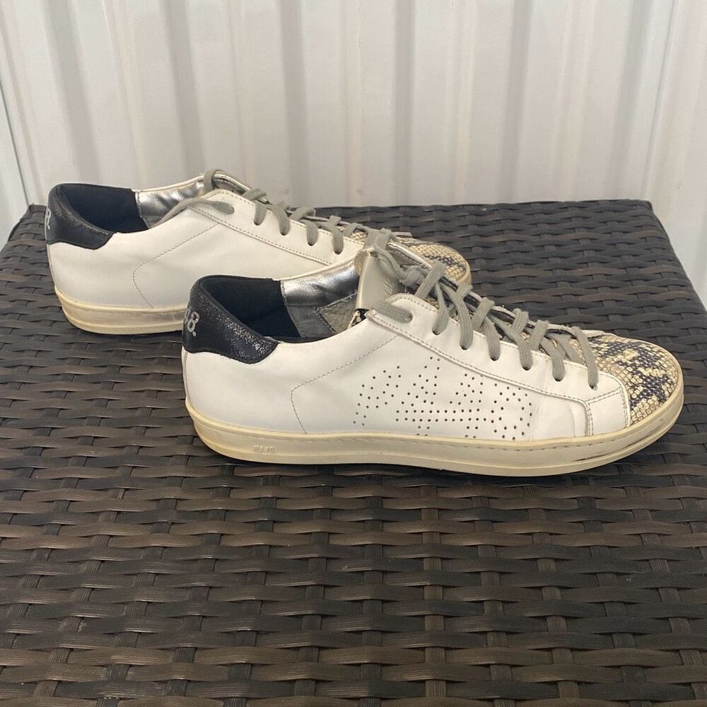 P448 Sneakers size 39